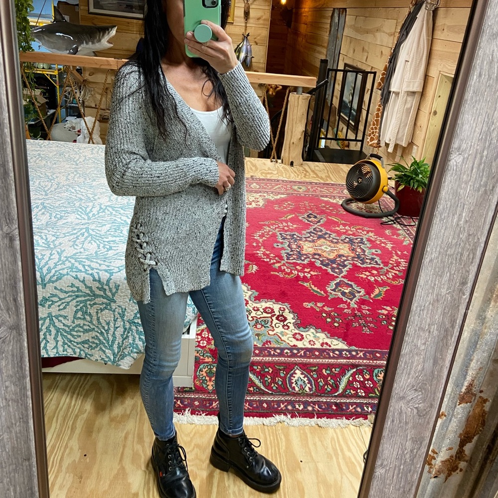 Small American eagle cardigan grey